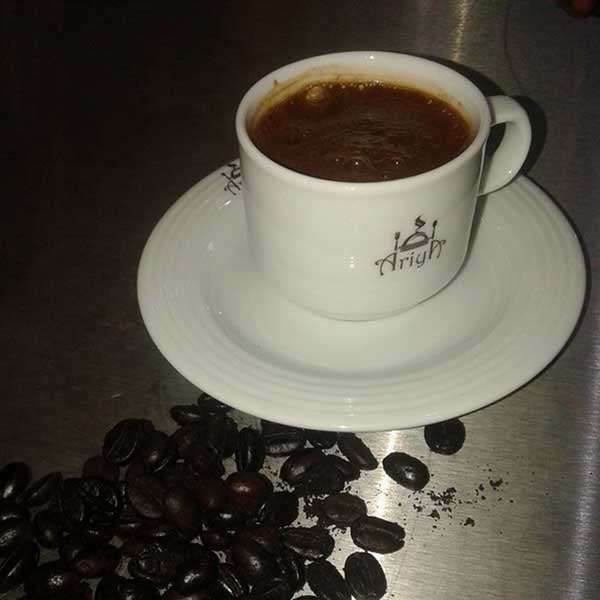 کافه آریا