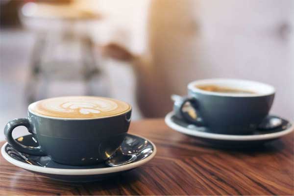 قهوه دی‌کف چیست و چگونه تهیه می‌شود